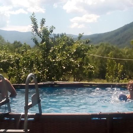 Goryanka Hotel Jaremtsje Buitenkant foto