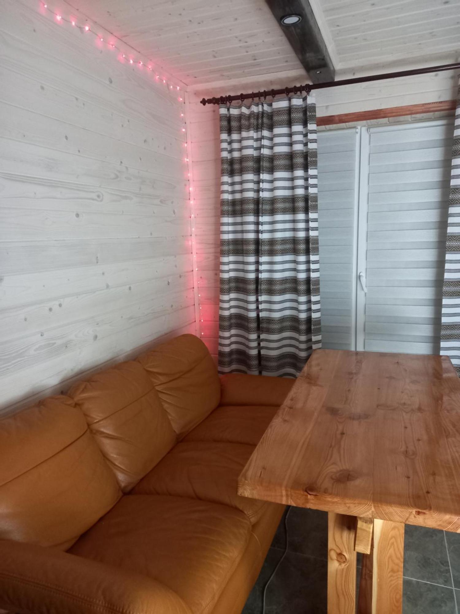 Goryanka Hotel Jaremtsje Buitenkant foto