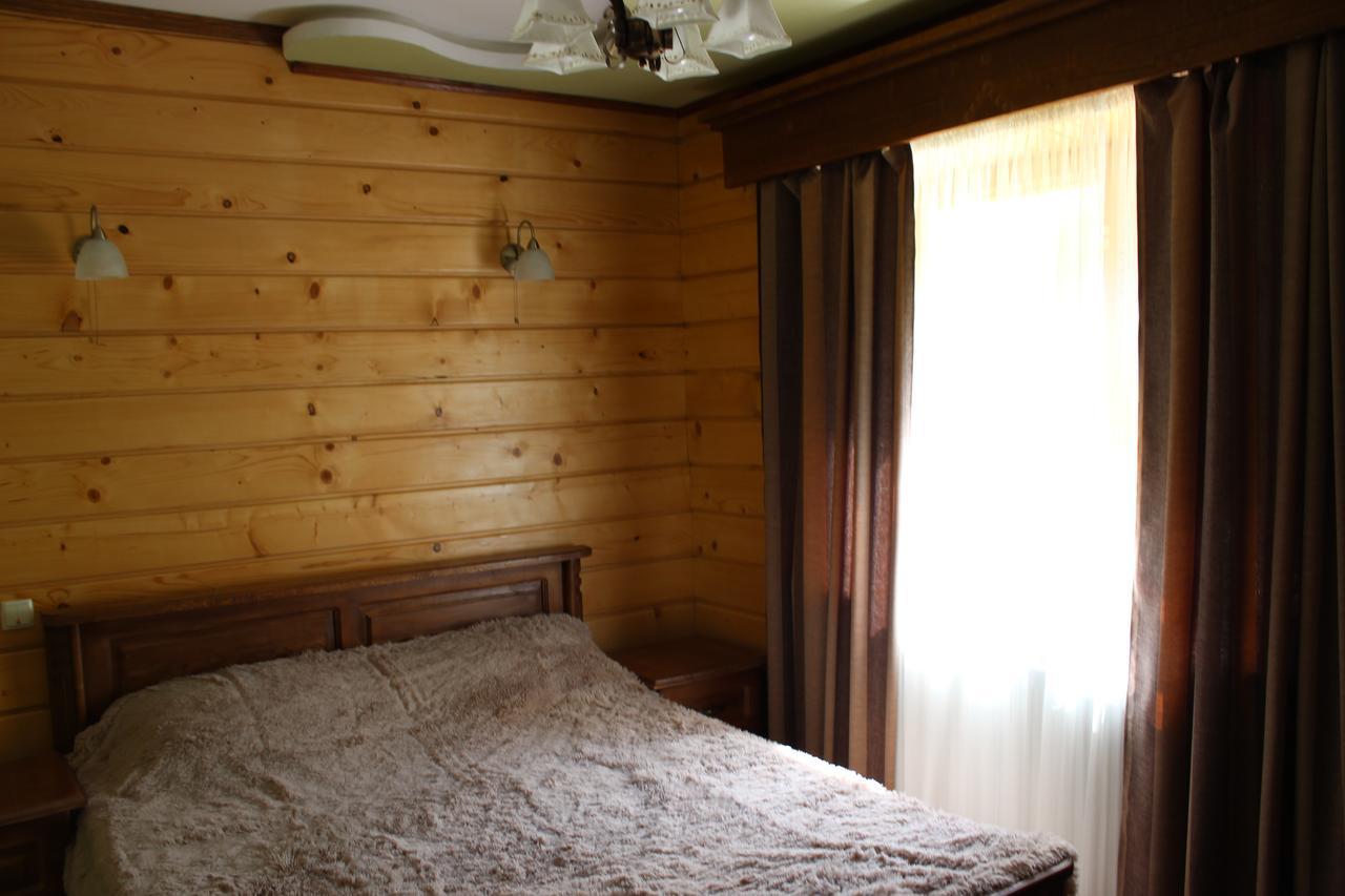 Goryanka Hotel Jaremtsje Buitenkant foto